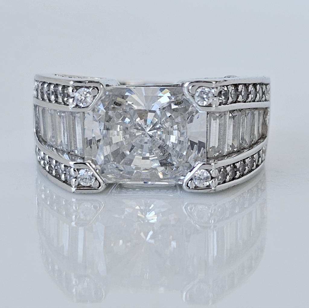 Gems En Vogue Fancy Cut White Zircon Ring Sterling Silver Size 55 195$